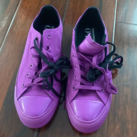 Converse Shoes - Converse Women's Sneakers in Vibrant Purple Size 10 ( S - 15)